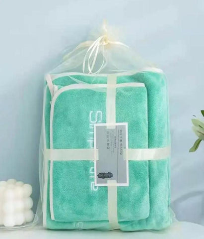 Soft Plain Towel Set